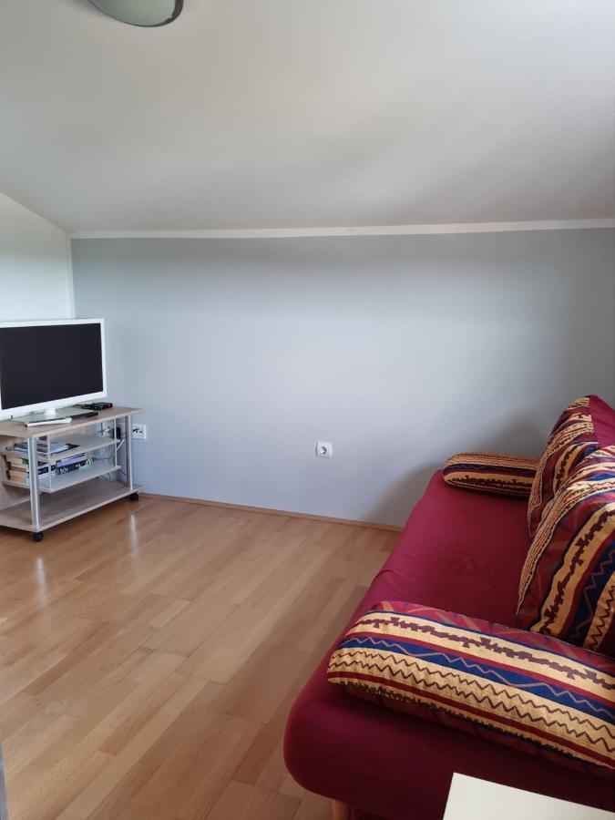 Appartments D&D ペロイ エクステリア 写真